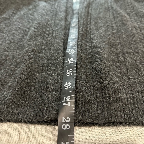 Knox Rose cardigan - Picture 6 of 7